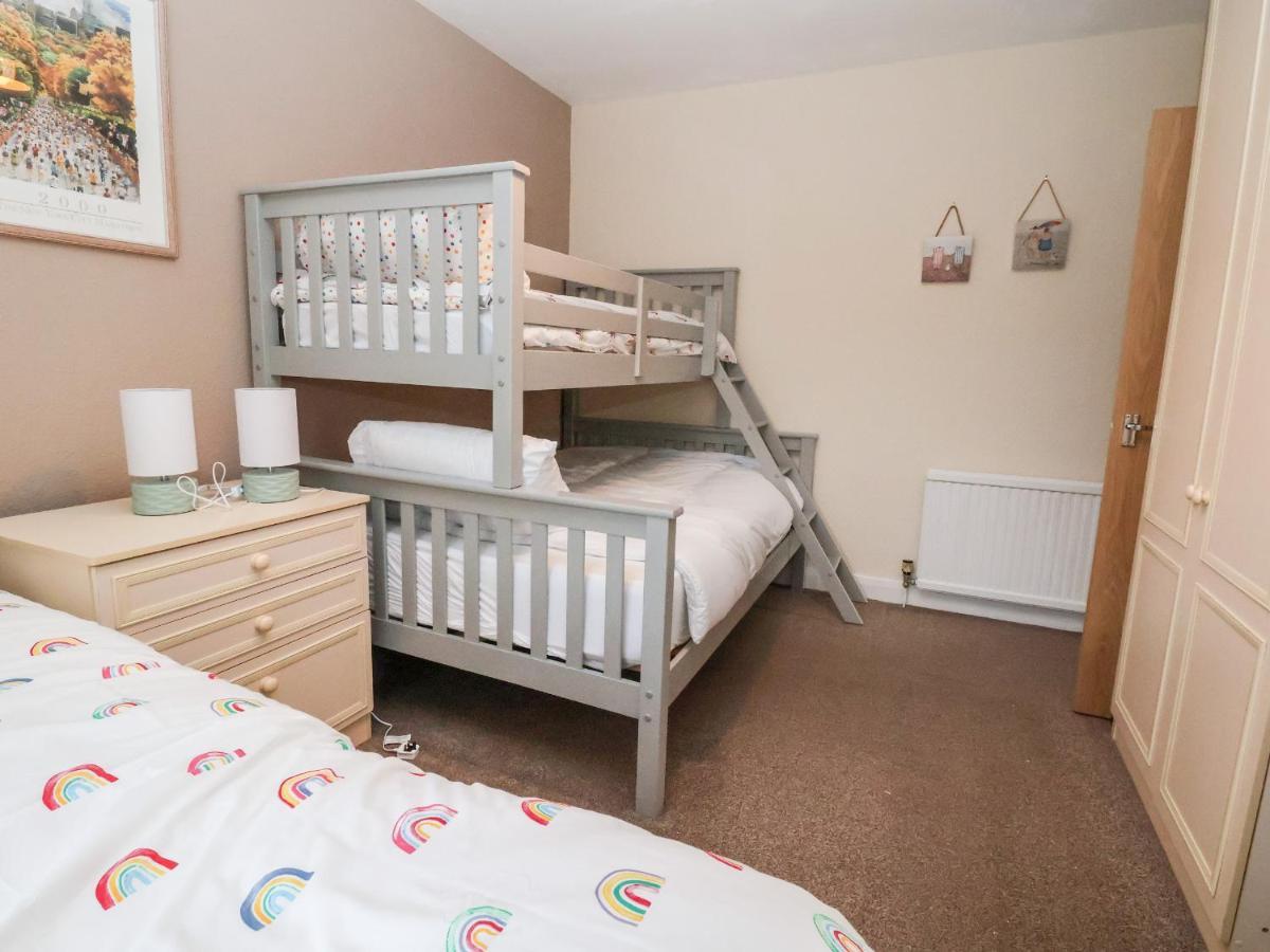 The Hollies Villa Prestatyn Bagian luar foto