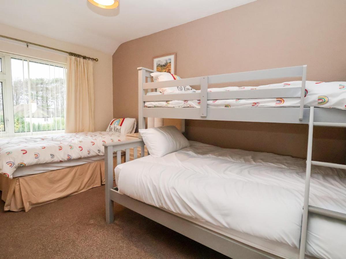 The Hollies Villa Prestatyn Bagian luar foto